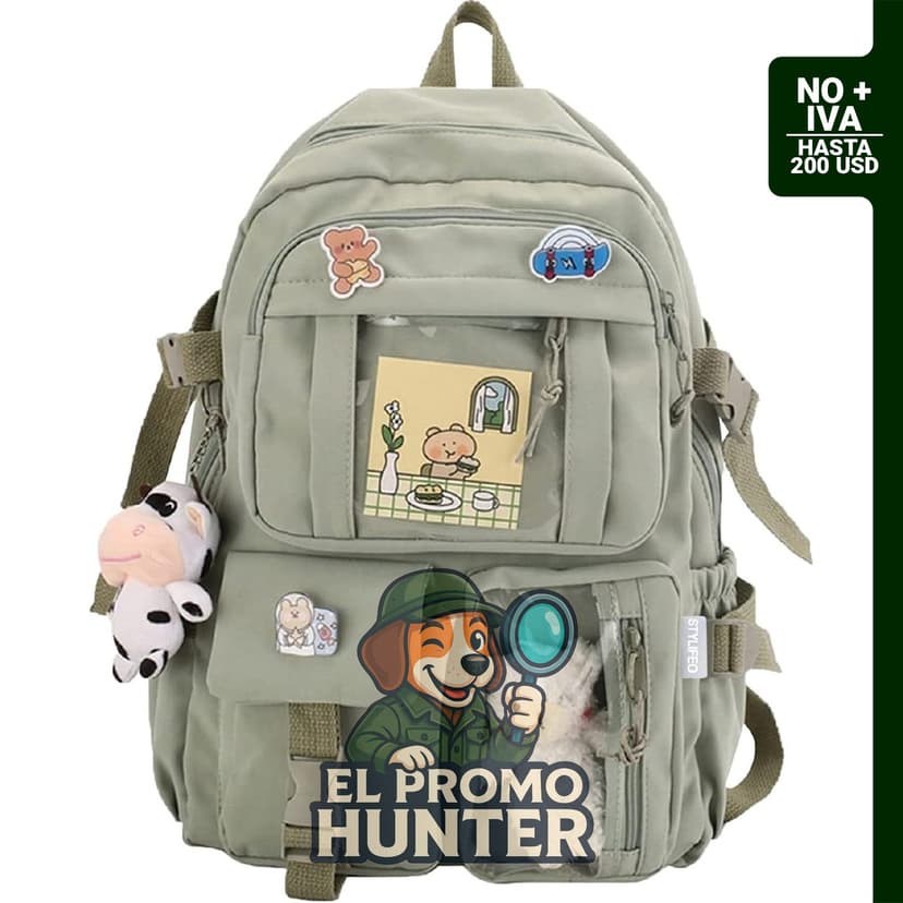 Mochila Kawaii con peluche de oso y accesorios de pin.